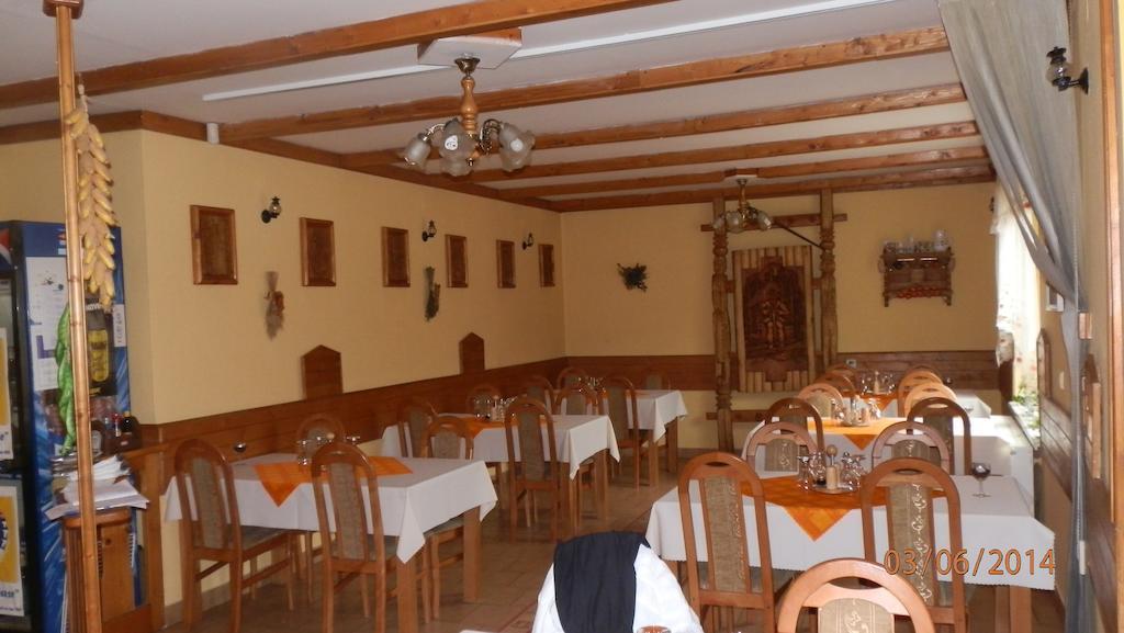 Penzion Marina Pri Slovenskej Restauracii Брезно Стая снимка