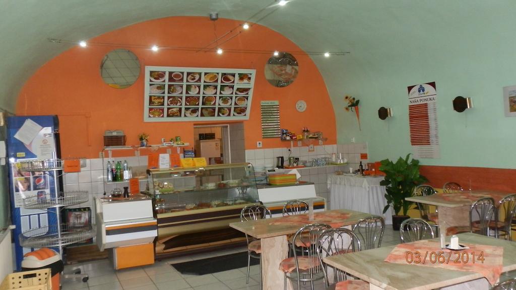 Penzion Marina Pri Slovenskej Restauracii Брезно Стая снимка