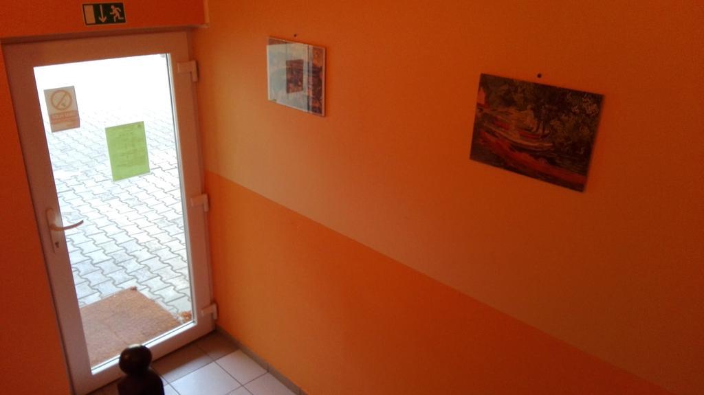 Penzion Marina Pri Slovenskej Restauracii Брезно Екстериор снимка